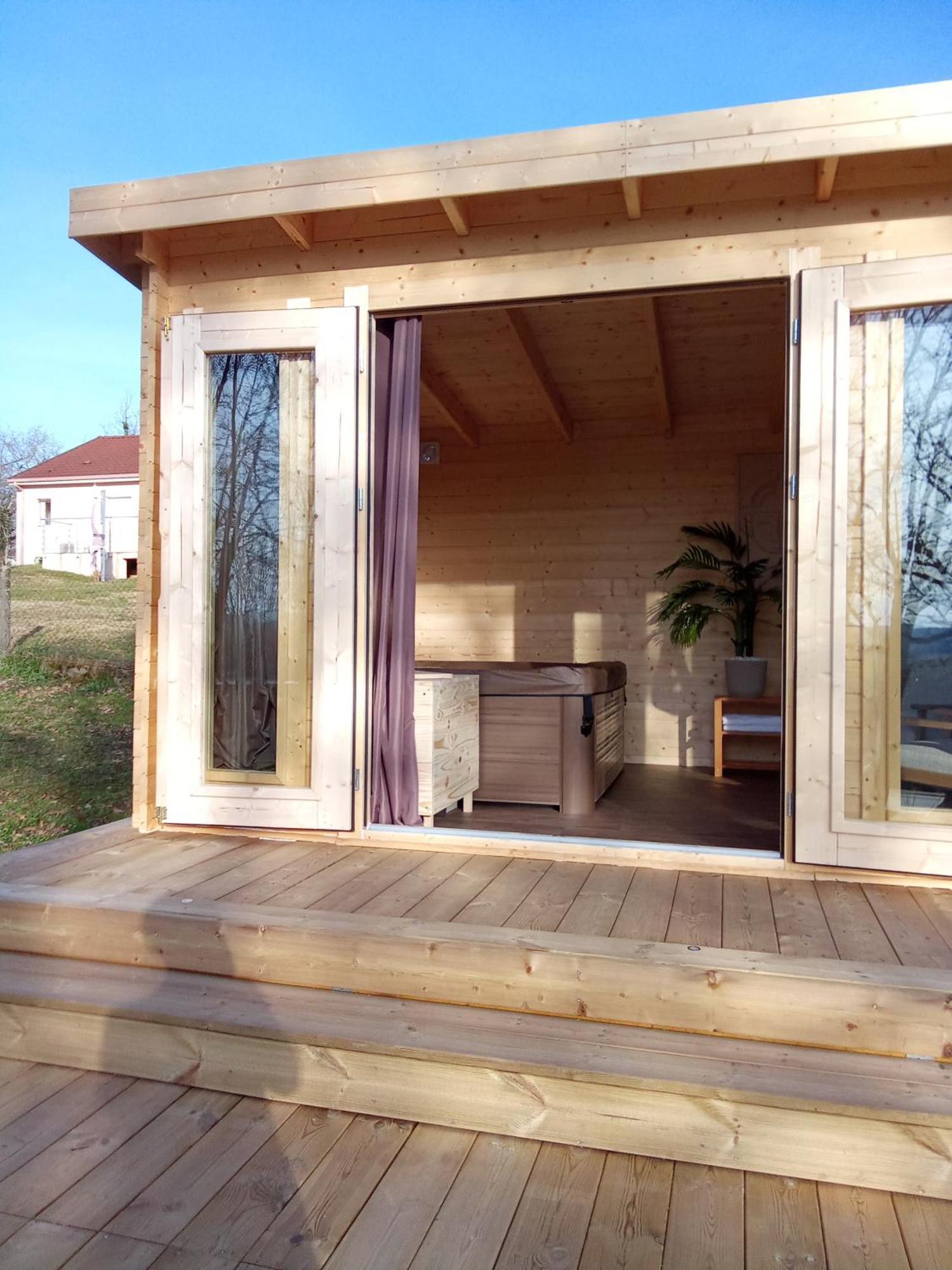 Lapausedegout Piscine Chambres Climatisees Jacuzzi Terrasse Lachapelle-Auzac Exteriér fotografie